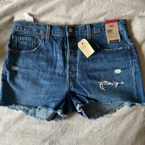 NWT Levi's® 501 Button Fly Raw Hem Shorts
